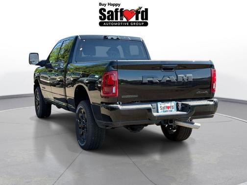 Diamond Black 2026 RAM 2500 Big Horn