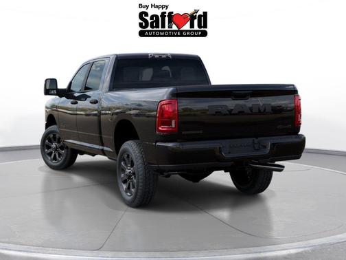 Diamond Black 2026 RAM 2500 Big Horn