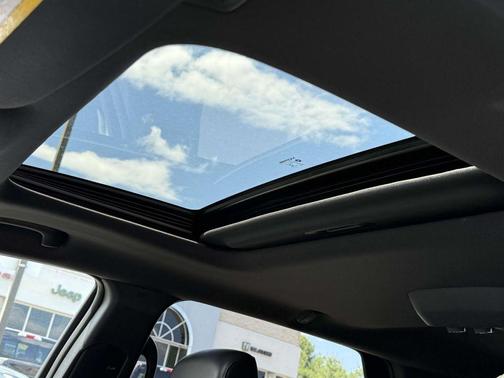 Black Clearcoat 2026 Dodge Durango GT Plus HEMI V8