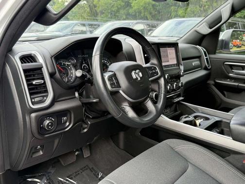 Bright White Clearcoat 2023 RAM 1500 Big Horn