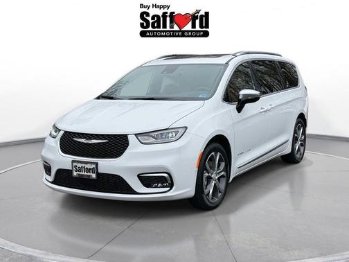 2026 Chrysler Pacifica Pinnacle