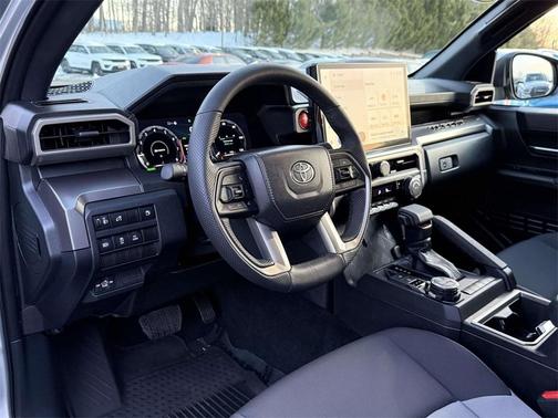 2025 Toyota Tacoma Hybrid TRD