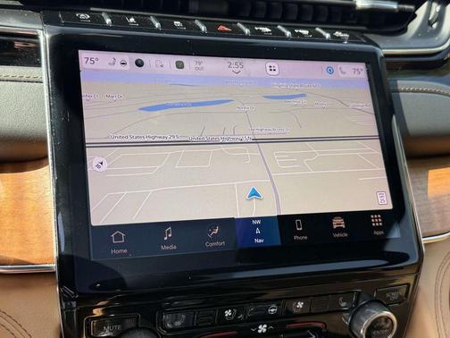 2023 Jeep Grand Cherokee Summit