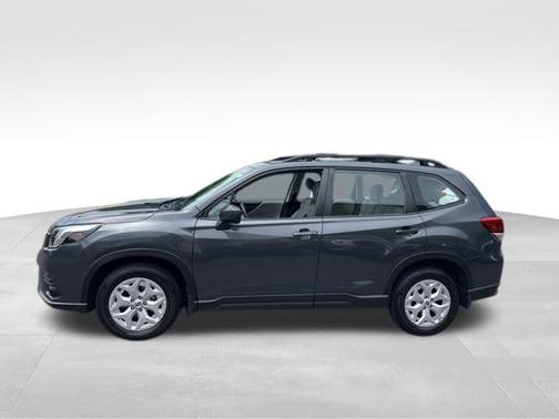 2022 Subaru Forester Base