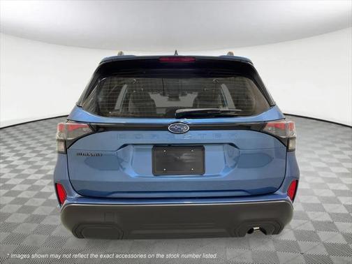 2025 Subaru Forester Base