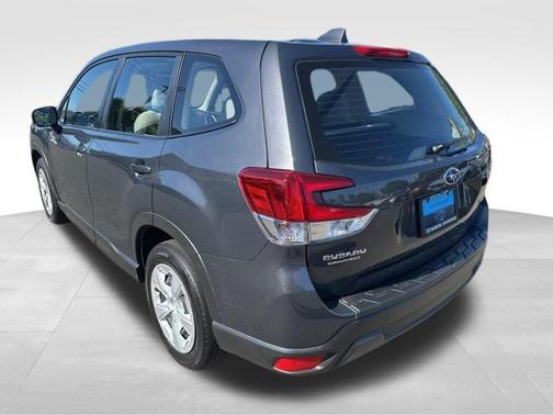 2022 Subaru Forester Base