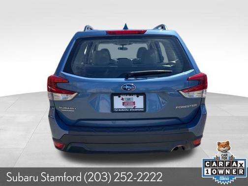 2022 Subaru Forester Base