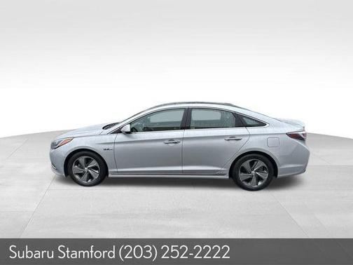 2016 Hyundai SONATA Hybrid Limited