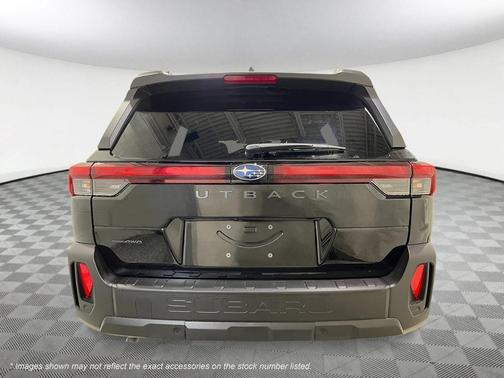 Crystal Black Silica 2026 Subaru Outback Limited