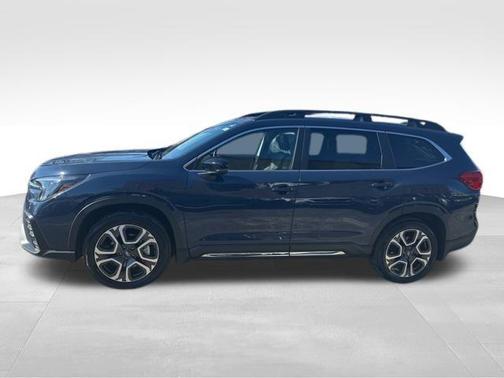 2025 Subaru Ascent Limited 8-Passenger
