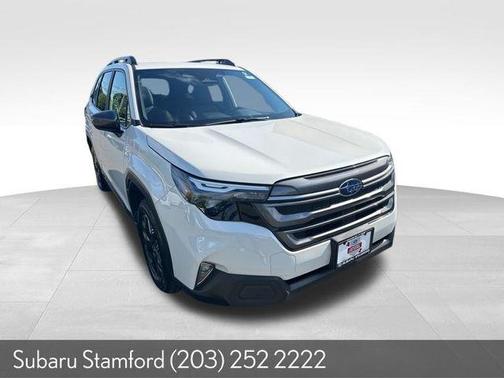 Crystal White Pearl 2025 Subaru Forester Premium