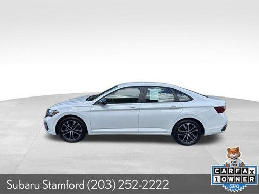 Pure White 2023 Volkswagen Jetta 1.5T Sport