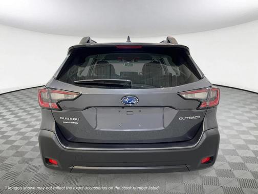 2025 Subaru Outback Base