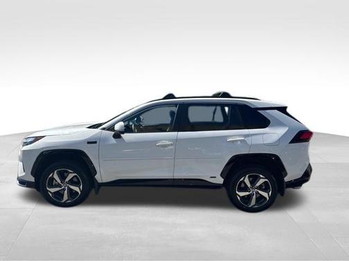 2022 Toyota RAV4 Prime SE