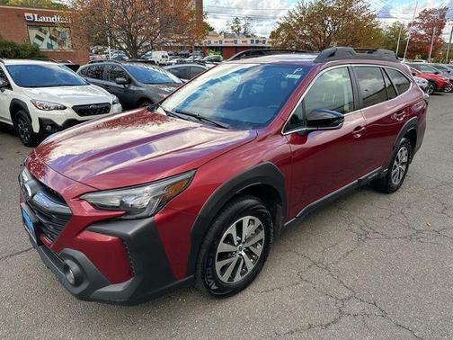 2025 Subaru Outback Premium