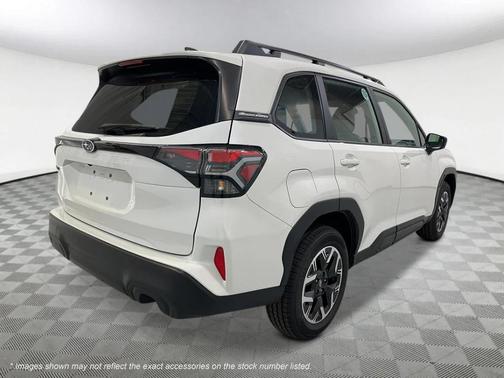 2025 Subaru Forester Base