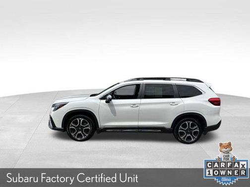Crystal White Pearl 2023 Subaru Ascent Limited 7-Passenger