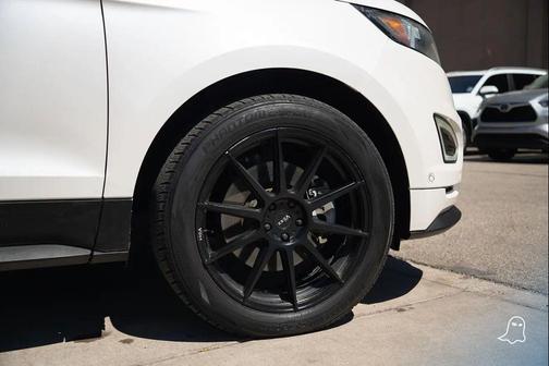 White Platinum Metallic Tri-Coat 2016 Ford Edge Sport