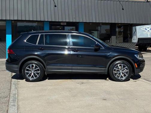 2019 Volkswagen Tiguan 2.0T SE
