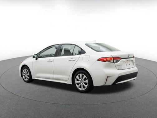 Ice Cap 2025 Toyota Corolla LE