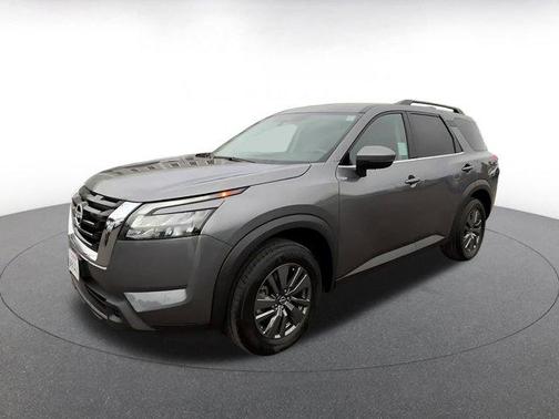 Gun Metallic 2025 Nissan Pathfinder SV FWD