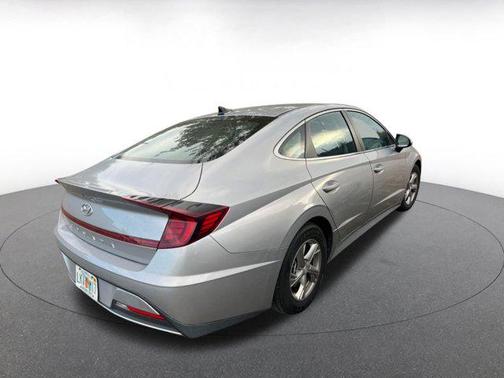 2023 Hyundai SONATA SE