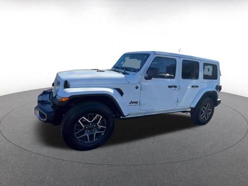 2025 Jeep Wrangler 4-Door Sahara 4x4