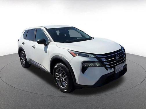 Glacier White 2024 Nissan Rogue S