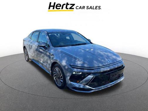 2025 Hyundai SONATA Hybrid SE