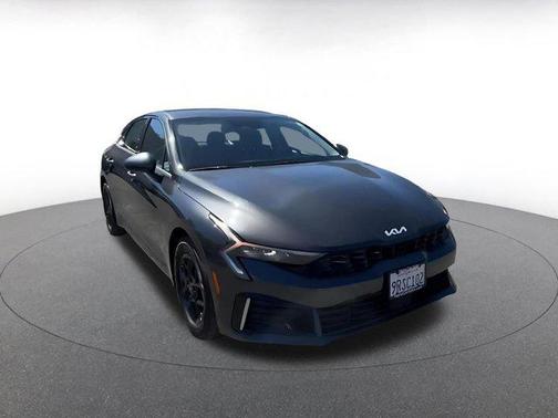 2025 Kia K5 LXS