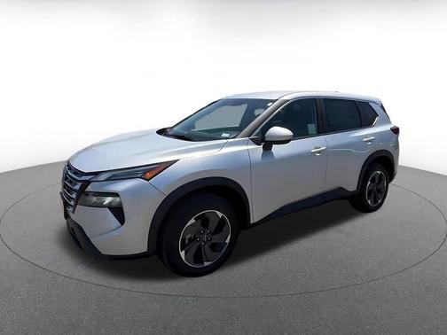 Brilliant Silver Metallic 2025 Nissan Rogue SV