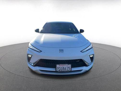 2025 Buick Envista Sport Touring FWD