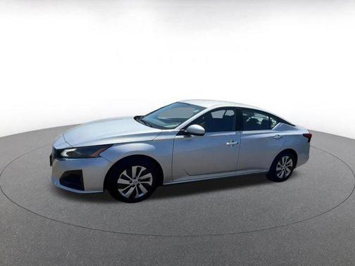 2023 Nissan Altima S FWD