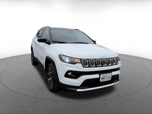 Bright White Clearcoat 2025 Jeep Compass Limited