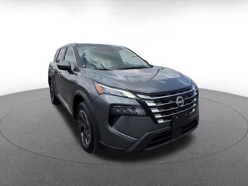 Gun Metallic 2025 Nissan Rogue SV