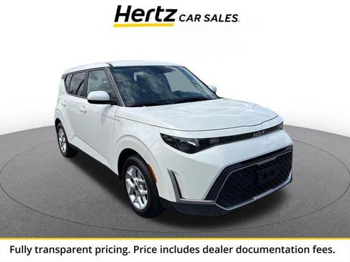 Snow White Pearl 2025 Kia Soul LX