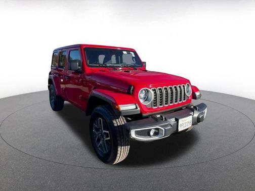 2025 Jeep Wrangler 4-Door Sahara 4x4