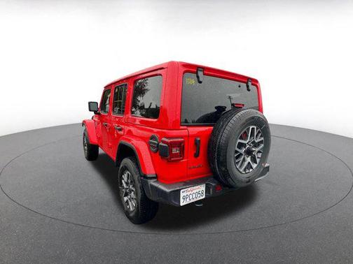2025 Jeep Wrangler 4-Door Sahara 4x4