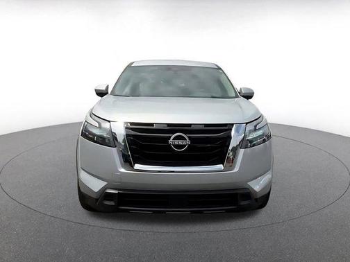 Brilliant Silver Metallic 2025 Nissan Pathfinder SV FWD