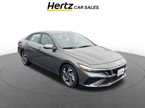 2025 Hyundai ELANTRA SEL