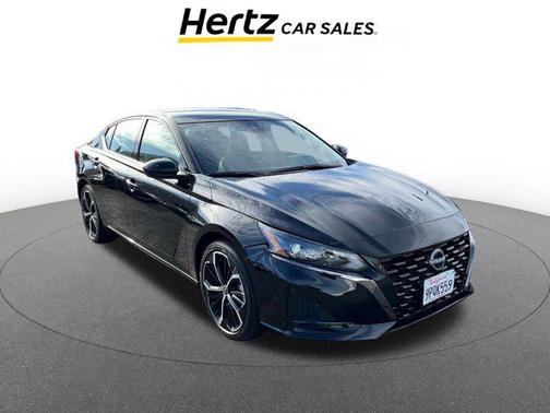 2025 Nissan Altima SR FWD