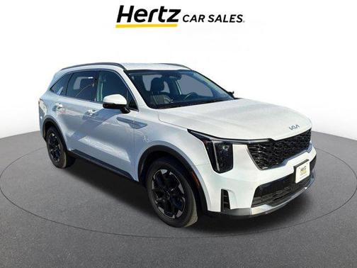 Glacial White Pearl 2024 Kia Sorento S