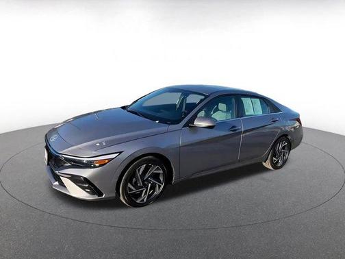 2025 Hyundai ELANTRA HEV Limited