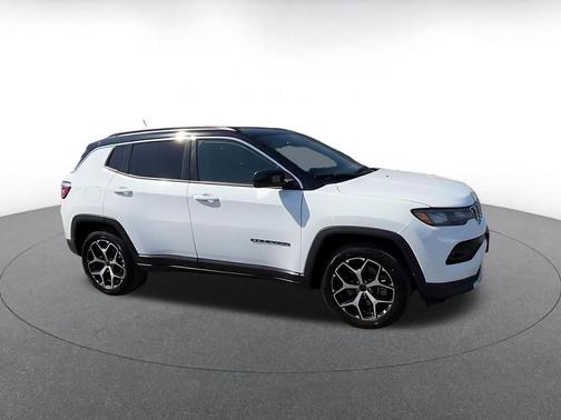 Bright White Clearcoat 2025 Jeep Compass Limited