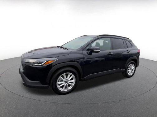 2025 Toyota Corolla Cross LE