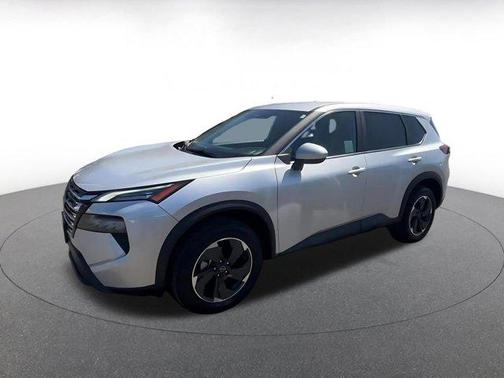 Brilliant Silver Metallic 2025 Nissan Rogue SV