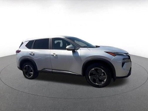 Brilliant Silver Metallic 2025 Nissan Rogue SV