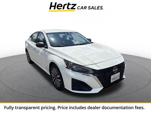 Glacier White 2025 Nissan Altima SV FWD