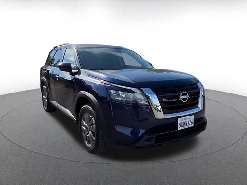 Deep Ocean Blue Pearl 2025 Nissan Pathfinder SV FWD