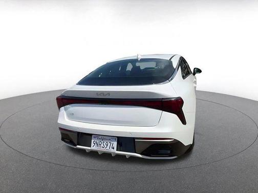 Snow White Pearl 2025 Kia K5 LXS